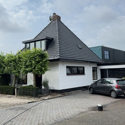 Woning voor en na professioneel spuitwerk